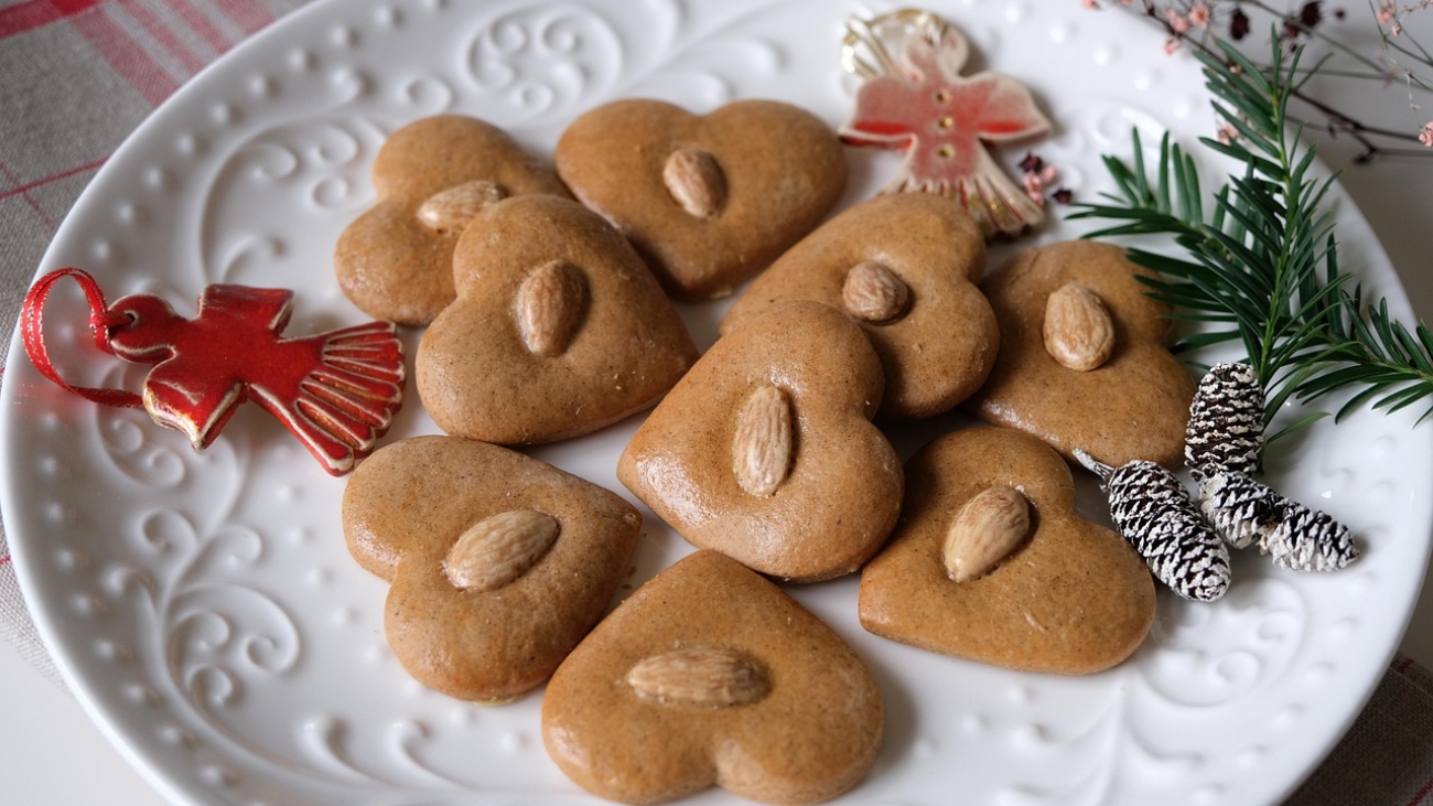 cookies-7604335_1280