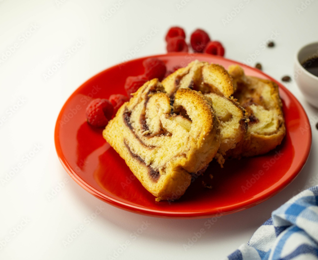 1000_F_292850769_fj0yz4xzM9dRe56JvWfWJnzNwYc0utqP