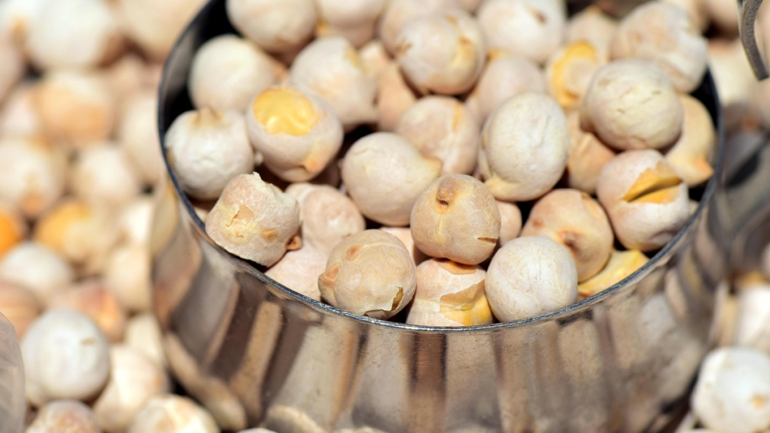 chickpeas-2388440_1280