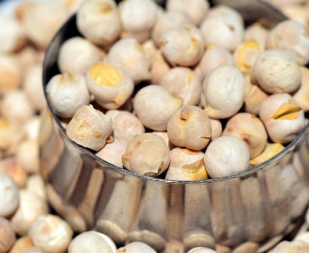 chickpeas-2388440_1280